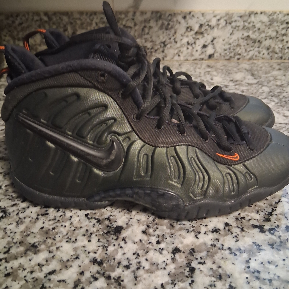 Kids Nike Foamposite Pro in Black and Olive with Orange Accents Size 6Y